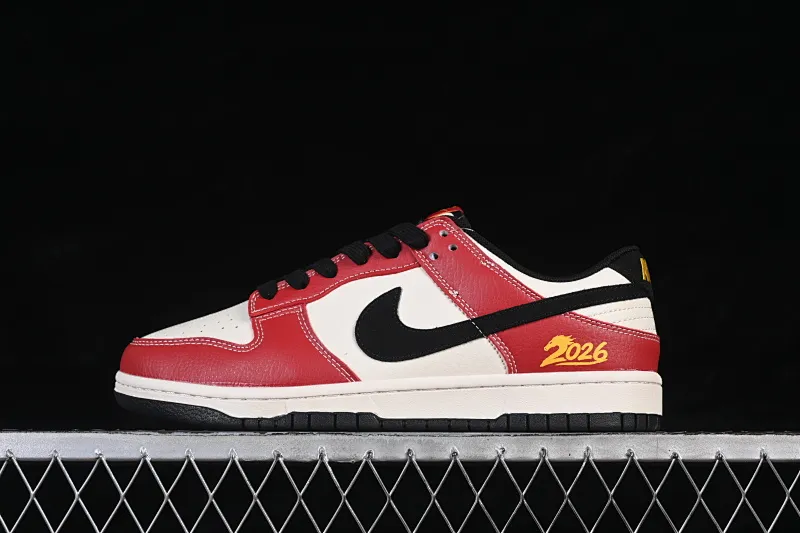 All categories Nk SB Dunk Series Nk SB Dunk Low High-end customized low-top sneakers Nike SB Dunk Low Year of the Horse limited edition Beige, black and red contrasting colors High-end customized low-top casual skate shoes QW5288-102